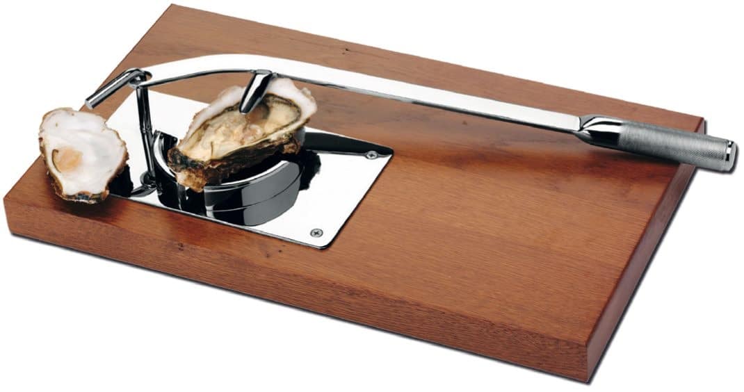 A1057000.jpg A1057000 TABLE OYSTER OPENER ON WOODEN BASE SANELLI AMBROGIO - Image 1