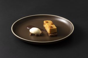 MONTEROSA CHOCOLATE DINNER PLATE 32cm STONEWARE COSTA NOVA - Image 2