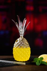 ΠΟΤΗΡΙ COCTAIL ΑΝΑΝΑΣ ΓΥΑΛΙΝΟ ΜΕ ΚΑΛΑΜΑΚΙ 350ML - Image 2