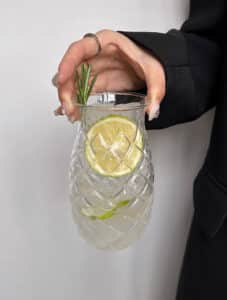 ΠΟΤΗΡΙ COCTAIL ΑΝΑΝΑΣ HIBALL ΓΥΑΛΙΝΟ 550ML - Image 3
