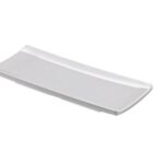 T8131 WHITE FLAT TRAY MELAMINE 33X12X2CM LEONE